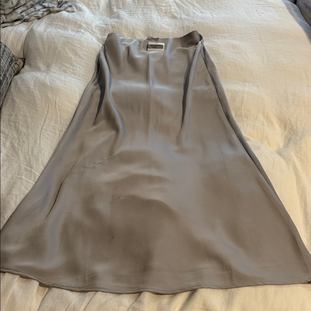 Bobbles & Lace Elegant Silver Satin Skirt